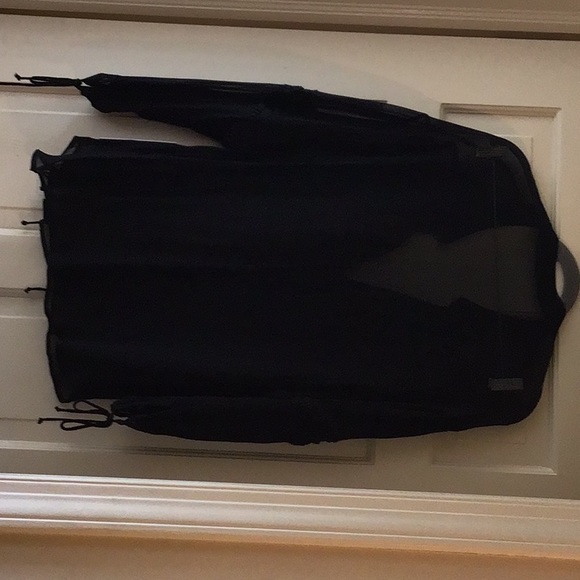 Sam and Lavi embroidered top-NWT - Picture 7 of 7